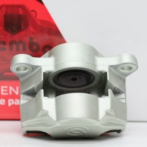 Étriers <span class=keywords><strong>de</strong></span> <span class=keywords><strong>frein</strong></span> pour moto, conception à double piston en sens inverse, espacement des trous P2.34, diamètre 84 mm, alliage d'aluminium, deux ans - Product Image 6