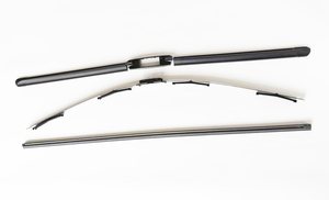 Tergicristallo Senza Telaio in Gomma Naturale, Spazzola Ibrida Personalizzata 12-28" con 19 Adattatori, Adatta al 98% dei Modelli di Auto - Product Image 4