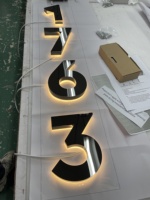 Numéros et lettres de maison illuminés en 3D pour l'extérieur Numéros lumineux en acier rétroéclairés pour la maison