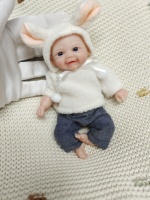 Poupées bébés réalistes en silicone de 15 cm, format poche, détails faits à la main, jouet élastique et anti-stress pour enfants de 3 ans et plus et collection