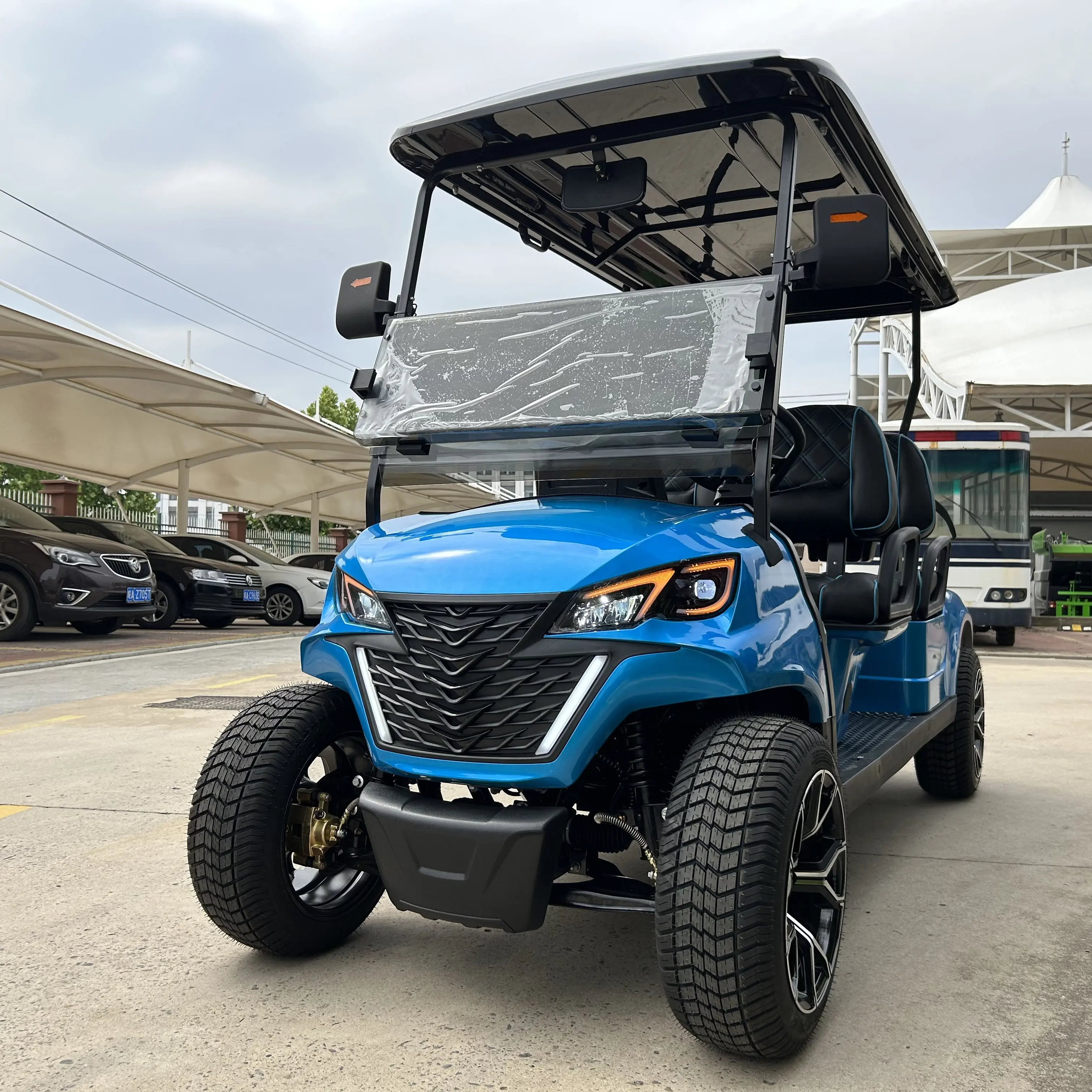 Lapangan Golf listrik empat roda listrik off-road berburu kendaraan pabrik penjualan langsung troli listrik ATV tenaga surya UTV