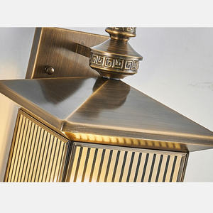 Lampe murale d'intérieur ou d'extérieur en laiton pour hôtel, décoration en verre de jardin, applique murale solaire d'extérieur pour la maison - Product Image 3