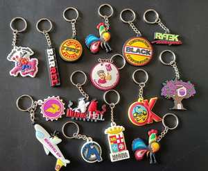 Porte-clés en PVC, fabrication professionnelle, porte-clés personnalisés, porte-clés en caoutchouc PVC souple 2D 3D, porte-clés PVC personnalisé à une ou deux faces - Product Image 4