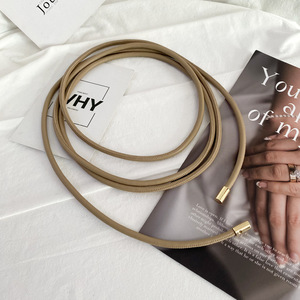 2024ใหม่ล่าสุดชุดเดรสแบบผูกเชือกหนังนิ่มเกรดสูงแบบผูกเชือกเอวบางกับชุดเดรสของผู้หญิงโค้ทเข็มขัดเล็กเอว - Product Image 3