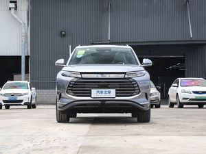 Auto Elettrica SUV 2025 Byd Frigate 07 Dm-i 205km Veicolo Elettrico Ibrido di Punta Nuova Auto con Sistema in Lingua Inglese in Vendita - Product Image 2