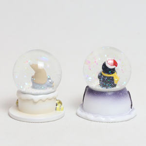 Arc-en-ciel peint <span class=keywords><strong>verre</strong></span> personnalisé boule de neige décoration de noël boule de cristal boîte à musique - Product Image 6