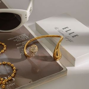 2025 Aretas Bold Chunky Brazalete de mujer 18K Chapado en oro 316L Acero inoxidable Zircon Water Drop Cuff Chic Regalos de joyería de moda - Product Image 6