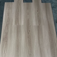 Plancher stratifié HDF imperméable 10 mm 8 mm 12 mm, texture bois de chêne moderne, résistant aux rayures, finition mate, système clic, pour la maison