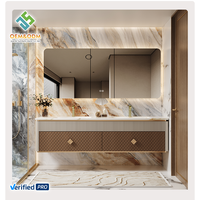 Meuble de salle de bain mural moderne en bois massif étanche OEM 2026 avec égouttoir en cuivre et fonction d'éclairage intelligente