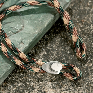 Pulsera de Cuerda de Milán Minimalista Unisex Estilo Étnico Náutico Doble Envoltura Cuerda de Nailon de Acero Inoxidable Trenzado Paracord - Product Image 5