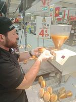 Máquina de Rellenar Crema para Pasteles de Calidad Industrial, Mini Rellenadora de Crema, Inyectora de Crema para Churros
