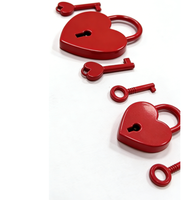 Cadenas en forme de cœur en alliage de zinc rouge, grande et petite taille, avec clés, 30*38MM 45*58mm