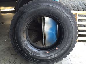 Neumáticos Radiales TBR de Alta Calidad para Camiones y Vehículos Comerciales, Ahorro de Combustible, Sin Cámara, para Todas las Posiciones - Product Image 1