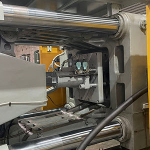 מכונת יציקת לחץ בתא קר משומשת באיכות גבוהה מיצרן OEM, 380V, כוח הידוק 5000kN, לייצור אלומיניום לאופנועים - Product Image 3