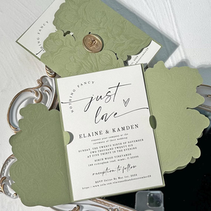 Ensemble d'invitations de mariage personnalisées de luxe <span class=keywords><strong>en</strong></span> vert sauge, avec motif floral <span class=keywords><strong>en</strong></span> relief, sceau de cire et enveloppe - Product Image 4