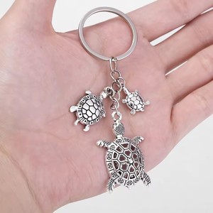 Portachiavi con Tartaruga Marina per Uomo, Decorazione per Auto e Borse, Accessorio Perfetto per Regali e Uso Quotidiano - Product Image 5