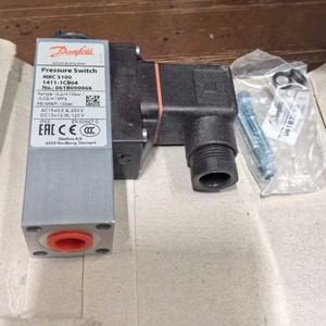061B000066, MBC 5100, Pressostat en stock - Product Image 2