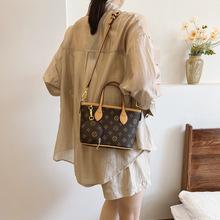 <span class=keywords><strong>Sac</strong></span> bandoulière de luxe Lou, nouveau modèle pour femme, <span class=keywords><strong>sac</strong></span> panier tendance, <span class=keywords><strong>sac</strong></span> à bandoulière polyvalent imprimé de haute qualité - Product Image 5