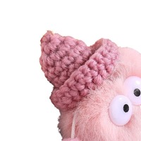 Sprite en peluche douce et moelleuse avec chapeau en laine, idée cadeau unique pour breloque de sac ou porte-clés
