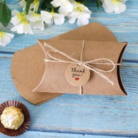 Boîte d'oreiller en papier kraft brun Kit de boîte de friandises pour bonbons Coffrets cadeaux Emballage cadeau de faveur de mariage avec corde