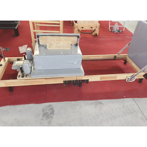 Camas de Pilates Reformer Plegables de Cuero Personalizadas, Equipo de Gimnasio Plegable, Set de Yoga Reformer de Madera - Product Image 2