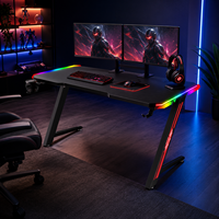 Bureau de jeu ergonomique moderne et cool avec éclairage RGB, table de jeu en fibre de carbone personnalisée, bureau de jeu pour le bureau