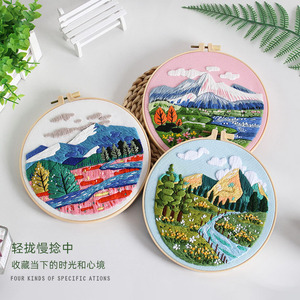 Paysage DIY Points <span class=keywords><strong>De</strong></span> <span class=keywords><strong>Broderie</strong></span> <span class=keywords><strong>Point</strong></span> <span class=keywords><strong>De</strong></span> <span class=keywords><strong>Croix</strong></span> Kits avec Fleur Estampée Motifs Kit <span class=keywords><strong>De</strong></span> <span class=keywords><strong>Broderie</strong></span> pour Débutants Adultes - Product Image 1