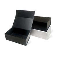 Boîte en gros Boîtes blanches de marque Boîte cadeau magnétique pliante Emballage paquet pour les expéditions Fournitures pour les petites entreprises