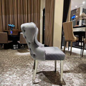 <span class=keywords><strong>Chaise</strong></span> de salle à manger confortable en velours <span class=keywords><strong>gris</strong></span> avec pieds en métal, dossier, design moderne de luxe, portable, personnalisable pour la vente en gros - Product Image 1