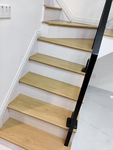 Escaliers courbés de luxe en bois massif - Product Image 4