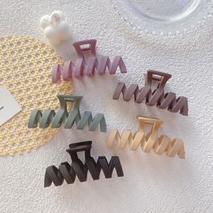 11.5cm kadın kızlar Jumbo Xl dalga şerit büyük çene mat reçine plastik uzun saç pençeleri kırılmaz saç pençe klip kalın saç için - Product Image 6