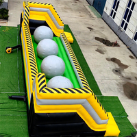 Terrain de jeux gonflable balle sautante essuyer les jeux de balle d'obstacle jeux de cours balles rebondissantes pour les installations de divertissement