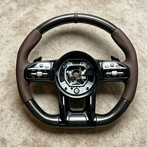 Volant en cuir et fibre de carbone forgée pour <span class=keywords><strong>Mercedes</strong></span> Benz W204 W205 W211 W213 W212 W222 EQA E550 G63 Classe C AMG - Product Image 2