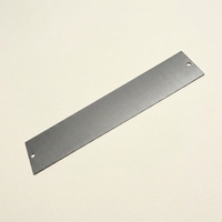 Placa de Identificación de Tractor con Marco Estampado de Alta Precisión en Aluminio Duradero y Número de Motor Personalizado, OEM