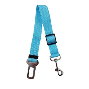 Corde de sécurité réglable rétractable en nylon pour animaux de compagnie, ruban de ceinture de sécurité pour chien solide de style à la mode, Traction fixe pour voiture de chien transfrontalière - Product Image 6