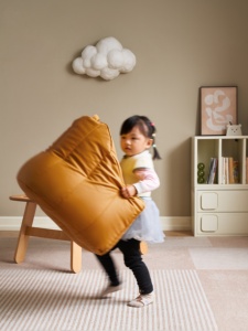 E8068 Canapé moderne en bois pour bébé et enfants pour <span class=keywords><strong>le</strong></span> salon et la chambre à coucher Petit canapé d'angle de lecture - Product Image 4