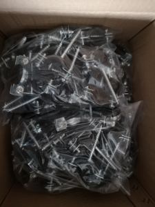 Abrazaderas para Tuberías con Goma y Clavo M6X70, Acero al Carbono Métrico, Uso Industrial - Product Image 2