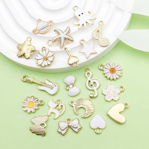 Breloques pendentifs en alliage blanc mélangé pour la fabrication de bijoux DIY, diverses formes, y compris fleur, étoile, lune, note de musique, pieuvre - Product Image 4