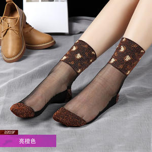 <span class=keywords><strong>Calze</strong></span> di seta di cristallo leopardato autunno e inverno alla moda <span class=keywords><strong>calze</strong></span> trasparenti in cotone a metà polpaccio donna - Product Image 3