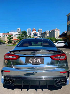 ชุดแต่งคาร์บอนครึ่งคันแบบ TOP Style สำหรับ Quattroporte รุ่นใหม่ ZNDR ประกอบด้วยกันชนหน้า สเกิร์ตข้าง ซุ้มล้อ ฝากระโปรงหน้า สปอยเลอร์ อัพเกรด - Product Image 6