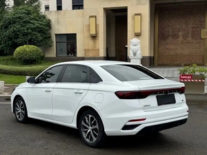 Voiture d'<span class=keywords><strong>occasion</strong></span> Geely Emgrand 1.5L Luxe Automatique Intelligente CVT 2021-2023 – Prix Abordable, Luxe, Essence, Véhicule d'<span class=keywords><strong>occasion</strong></span> pour Adulte - Product Image 2