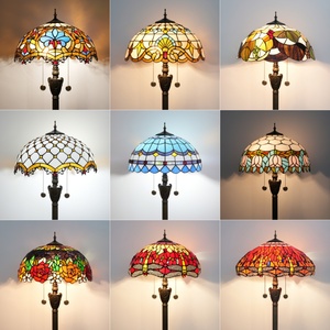 <span class=keywords><strong>Tiffany</strong></span> Vintage lampes en verre coloré artisanat vitrail <span class=keywords><strong>libellule</strong></span> sol debout <span class=keywords><strong>lampe</strong></span> colorée style designer lampadaire - Product Image 3