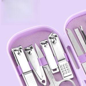Ensemble de coupe-ongles portable 7 en 1 en acier inoxydable, kit d'outils de soin des pieds, <span class=keywords><strong>manucure</strong></span> et pédicure pour les soins personnels et la beauté - Product Image 4