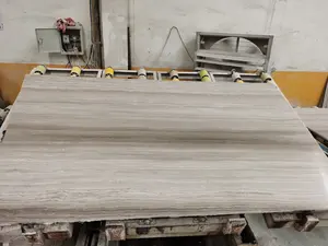 סיטונאי טבעי אבן לבן Serperggiante לוח שיש לבן עץ שיש בצבע עץ עיצוב השיש
