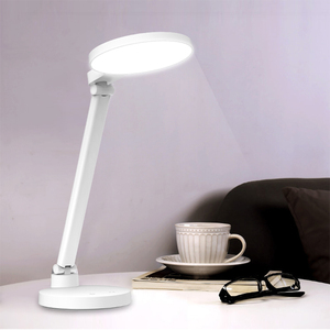 Lampe de bureau pliable à LED avec variateur d'intensité sans paliers à commande tactile, 3 couleurs de lumière et minuterie d'arrêt automatique - Product Image 4