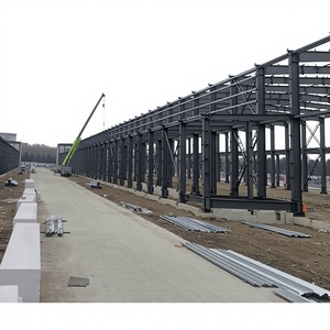 Edificios Agrícolas Prefabricados de Estructura de Acero Ligero - Corrales para Ganado y Ovejas Hechos a Medida - Soldadura y Doblado Rápidos - ASTM/GB - Product Image 1