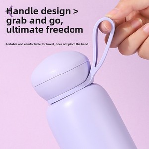 BPA-freie Doppelwandige 304 Edelstahl Vakuum-Isolierte 24oz Niedliche Wasserflasche mit Silikonhülle und Trageriemen - Product Image 4