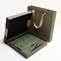 Boîte en carton verte de luxe et sac en papier boîte de journal personnalisée en cuir Pu coffrets de cadeaux A5 carnet d'agenda avec stylo