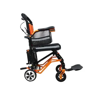 Güçlü dayanıklı açık taşınabilir uçak güç elektrikli tekerlekli sandalye alüminyum katlanabilir fırçasız motorlu tekerlekli sandalye yetişkin için