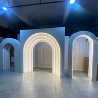 Nouvelle conception SMOOTH, vente chaude, éclairage LED multicouche, toile de fond murale 3D en PVC acrylique, arche de mariage